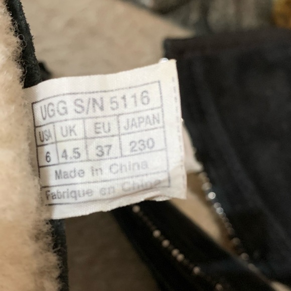 ⚜️SALE⚜️ UGG Mayfaire Boots - Picture 9 of 10